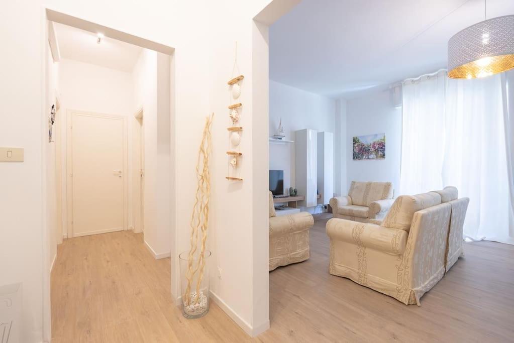 Appartamento Viareggio Centro Zewnętrze zdjęcie
